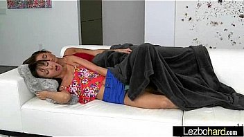 Jenna sativa & val midwest sexy teen lesbos in girl on girl action movie 17