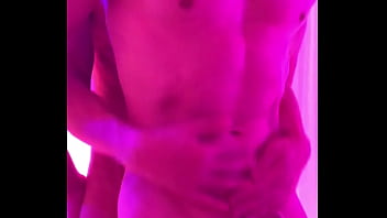 Muscle Amateur Guys Gets Pecs Worship And Nipple Play thumbnail