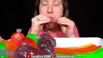 Songbyrd eats squirting jelly candies