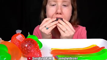 Songbyrd eats squirting jelly candies