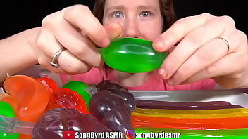 Songbyrd eats squirting jelly candies