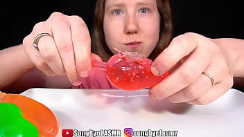 Songbyrd eats squirting jelly candies