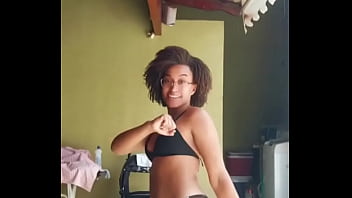 Rabeta pretinha bem linda Rabeta pretinha bem linda