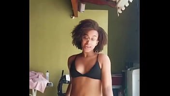 Rabeta Pretinha Bem Linda thumbnail