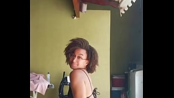 Rabeta pretinha bem linda