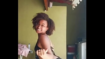 Rabeta pretinha bem linda