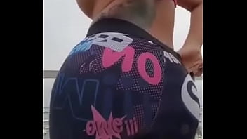 Gostosa se mostrando