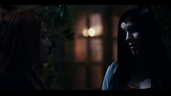 Mag numb the vampire punk rock lesbian turns clemence into horny slave