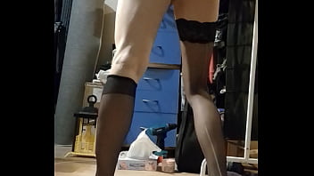 Christylovver dancing and bouncing