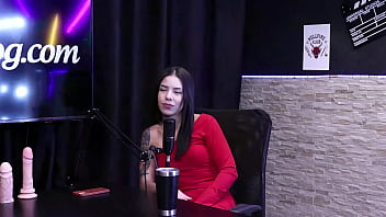 Gostava de ficar dando a buceta então começou como garota de programa e a monica lima deu pra 30 em uma noite dieni gaúcha sheer red