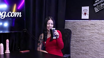 Gostava de ficar dando a buceta então começou como garota de programa e a monica lima deu pra 30 em uma noite dieni gaúcha sheer red