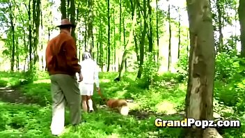 Petite hottie loves getting banged