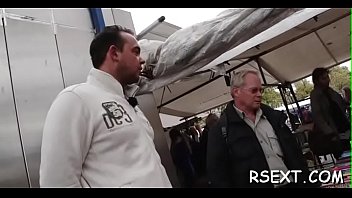 Dinky rams alluring woman goldie's fanny