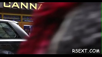 Dinky rams alluring woman goldie's fanny