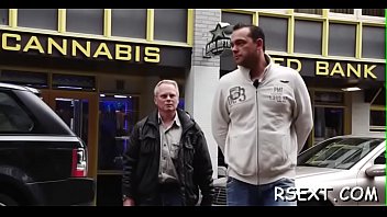 Dinky rams alluring woman goldie's fanny