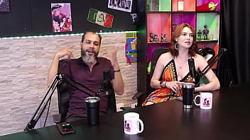 As Mulheres Foram Treinadas A Dar Prazer E Não Se Colocam No Direito De Ter Prazer Reh Queen E Kstro Sheer Red thumbnail
