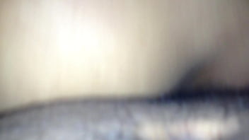 Comendo o cuzinho delicioso da minha esposa