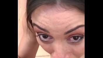 Deep throat in pov of a horny italian who wants to swallow cum