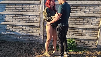 I seduce the gardener while my husband is working