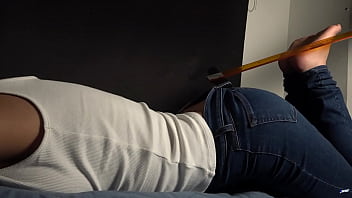 Made for foot fetish lovers sexy bug bunny pose with tight blue jeans and balls massage with feets