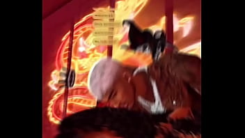 Gordinha sacana da pra negão roludo