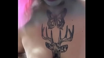 Sluty alíen love sucking dick deepthroat