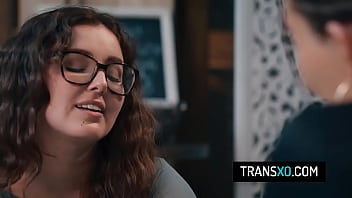 Hot shemale waitress fucks her old bestie during after hour