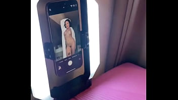 Amazing lolabratzx in my hotel room ️ do you know what we did after