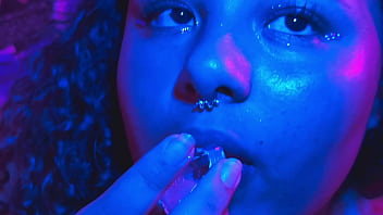 A refreshing mouth for feet burning with desire