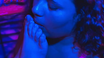 A refreshing mouth for feet burning with desire