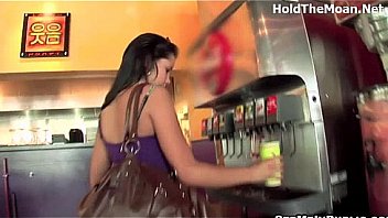 Tanner meyes flashing it public