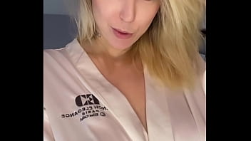 Teaser viens me voir sauter sur une bonne queue dans la douche j’ai