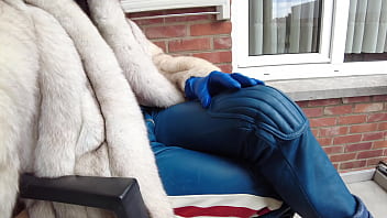 Leder Und Pelz thumbnail