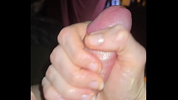 Sexygamermomma licks up every drop after perfect handjob