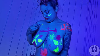 4k striptease twerk avatar light effect rgb body painting