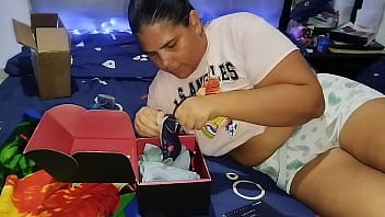 únete a mí en mi umbox "mrlsexdoll" con mi código de descuento "adriana" obtienes un 10% de descuento para unirte a la diversión