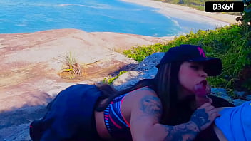 I need a dick here and now i want to suck you