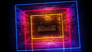 Beatriz martinelli na pele e no pelo com preto dotado