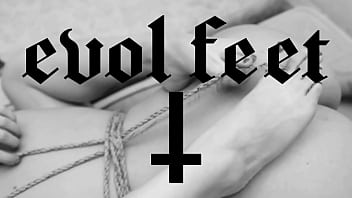 Time for a bondage gaming session