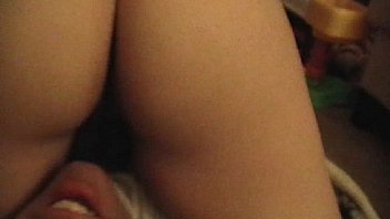 Amateur Pussylicking thumbnail