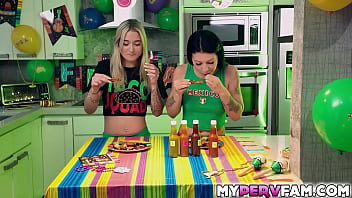 Raven lane and thea summers having a threesome with their stepbrother