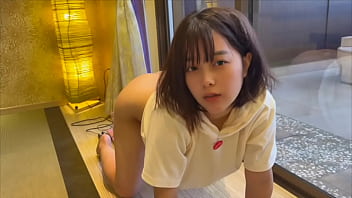 【ピストンオナニー】遠距離恋愛で彼氏とsexがないので我慢できずピストンオナニーで性欲を満たす女子大生。