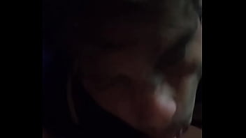 Bostero putito de moron peteando a su amigo se toma toda la leche