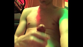 Niko Springs Jerks His Big Cock And Cums Hard thumbnail