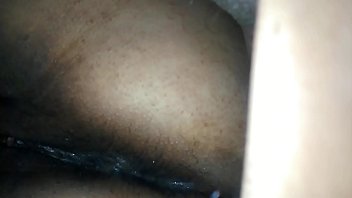 Le doy de torito ami esposa