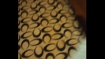 Video de 2 jóvenes que aceptan sexo por dinero Video de 2 jóvenes que aceptan sexo por dinero