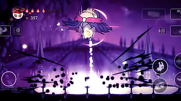 Gameplay hollow knight dia 2 tentando matar o tirano das almas