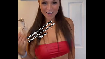 Sneaking in my morning dance before i head to the kitchen #morningroutine #morning #dance #fyp