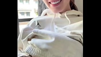 Naked “hi” To Neighbours Rt If You Wish To See Me Nude From Your Window thumbnail