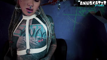 Skinny inked teen masturbation squirts gaping and prolapse solo play